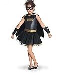 Analyse und Vergleich: Das 1960 Batgirl Kostüm im DC-Universum