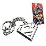 Titel: Analyse und Vergleich der besten DC-Produkte mit dem Metal Superman Logo